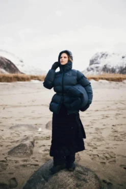 Aurora Arctic Puffer D Tykk og varm vattert jakke til dame