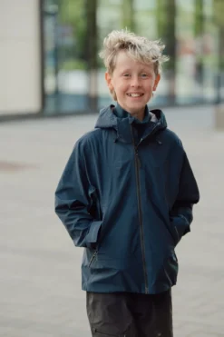 Aurora 3L Skalljakke JR Allsidig 3-lags skalljakke til junior
