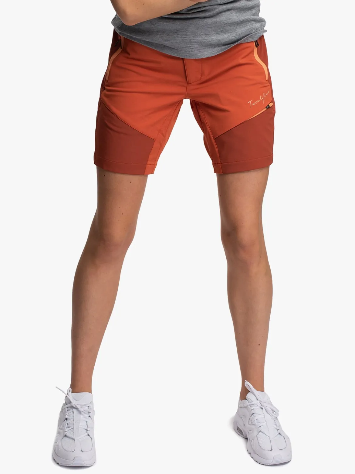 Flåm LS Shorts D Lett softshell shorts til dame