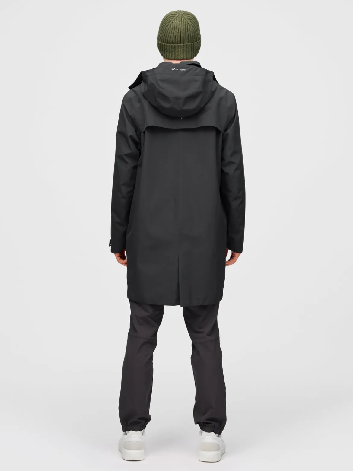 Mode Coat H Stilren og praktisk kåpe for hverdagsbruk.