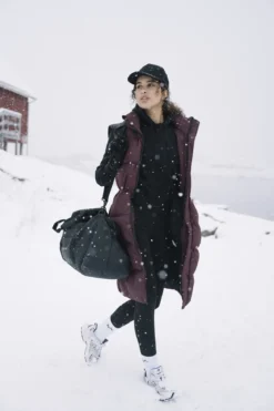 Mode Eva Puffy Vest D Lang vattert vest til dame