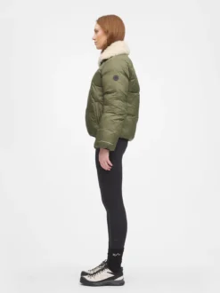 Mode Flex Warm Jakke D Kort vattert jakke med avtakbar teddykrage