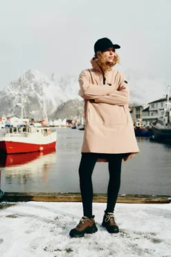 Mode Insulation Poncho D Lett vattert poncho til dame