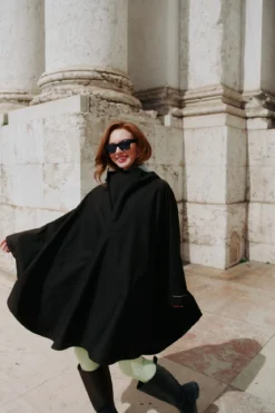 Mode Maya 3L Poncho D Lett 3-lags poncho til hverdagsbruk