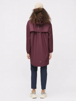 Mode PU Poncho D Vanntett poncho til dame