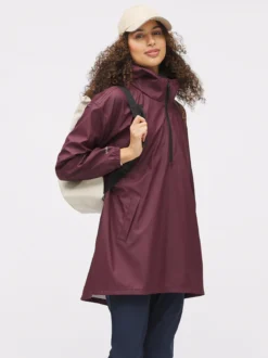 Mode PU Poncho D Vanntett poncho til dame