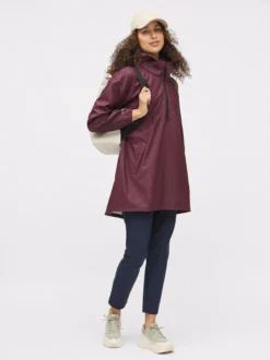 Mode PU Poncho D Vanntett poncho til dame