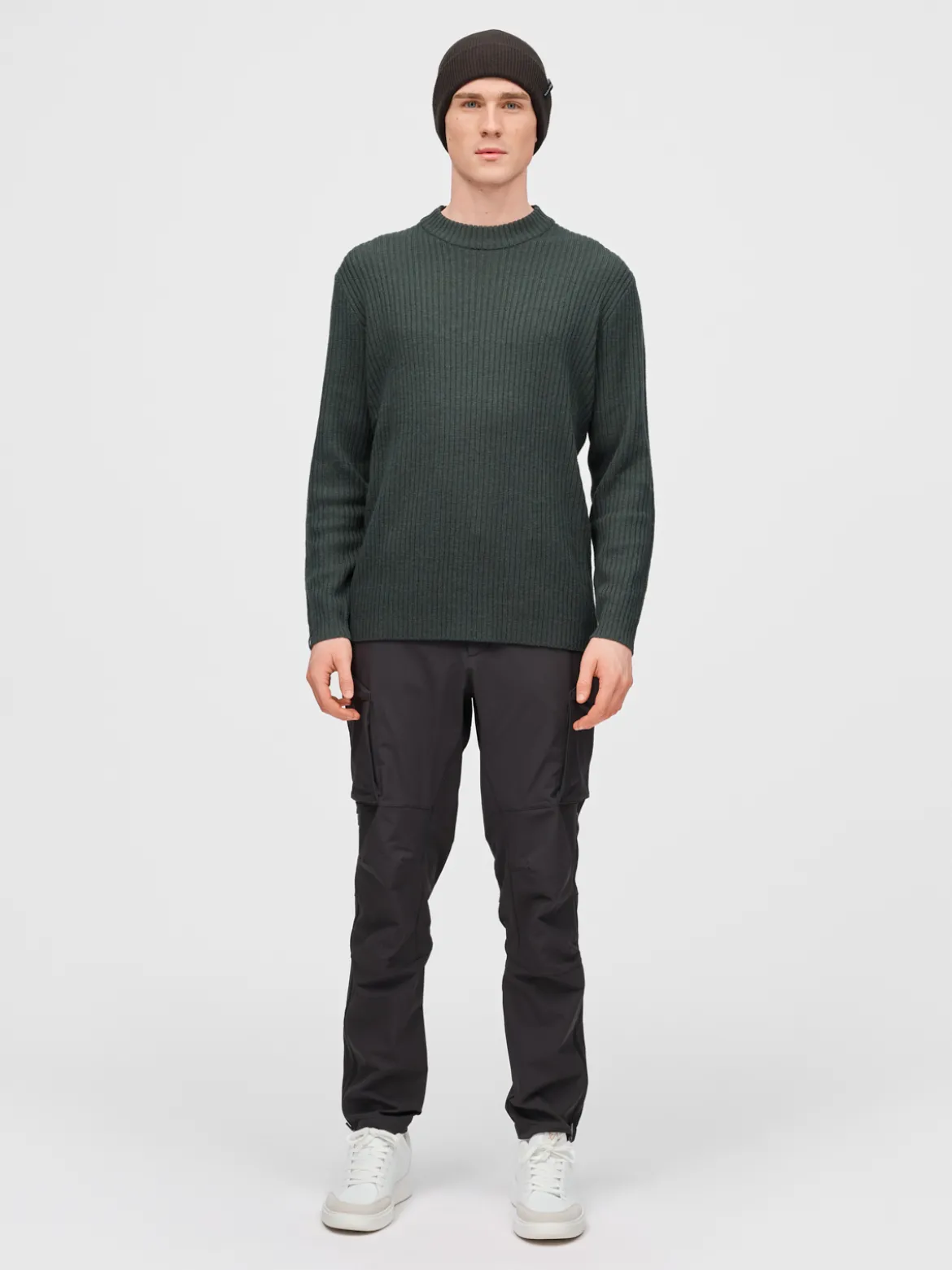 Mode Rib RN Sweater U Ribbestrikket genser i ullblanding